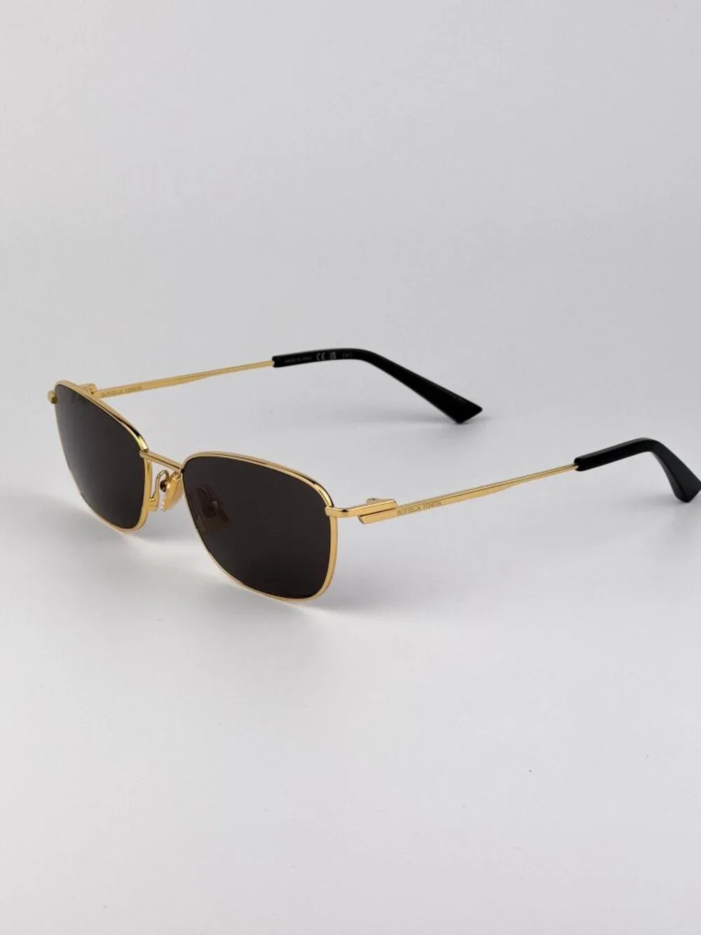 Bottega Veneta Women’s Sunglasses Gold Grey Rectangle BV1300S 001 New Authentic